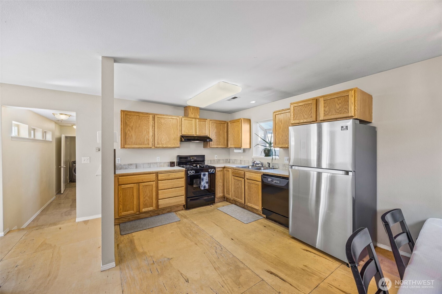 10332 Midvale Avenue N