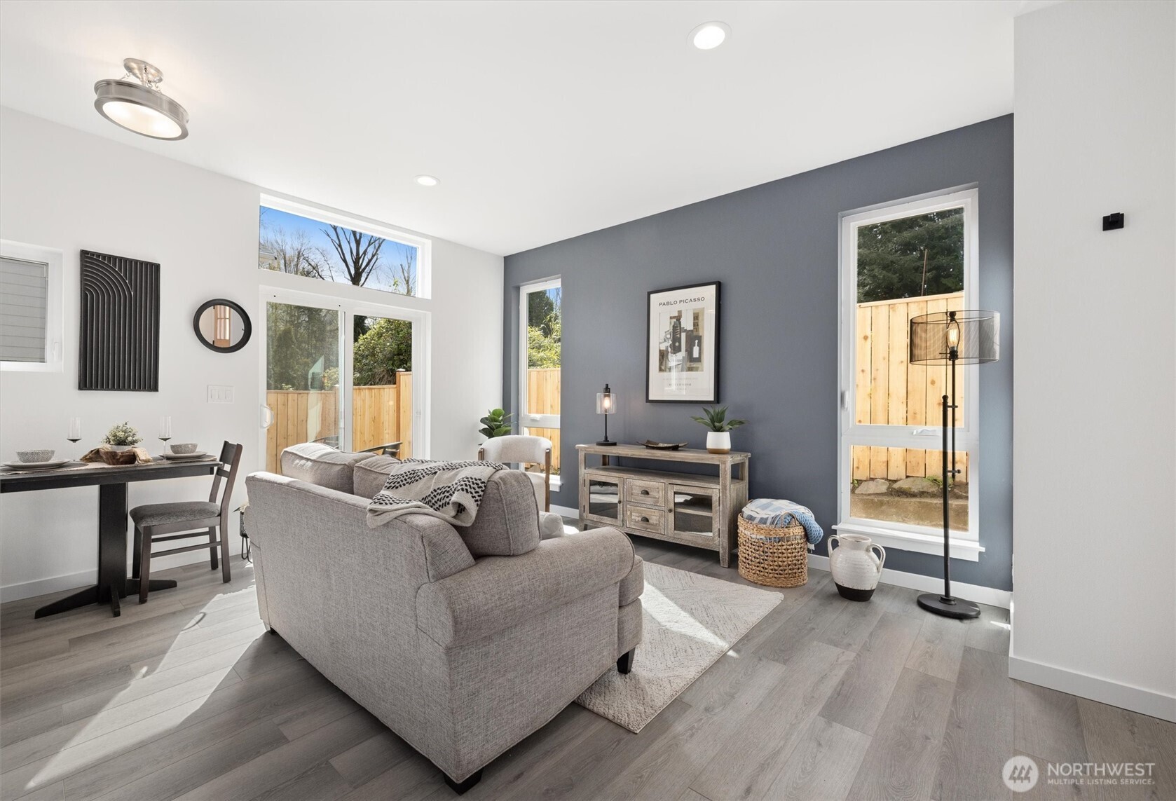 5984 26th Avenue SW Unit: B