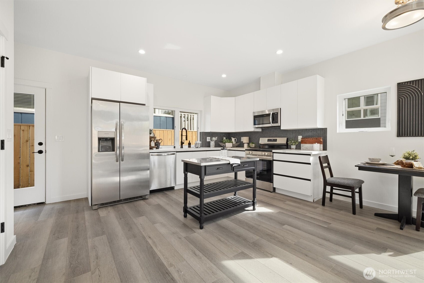 5984 26th Avenue SW Unit: B