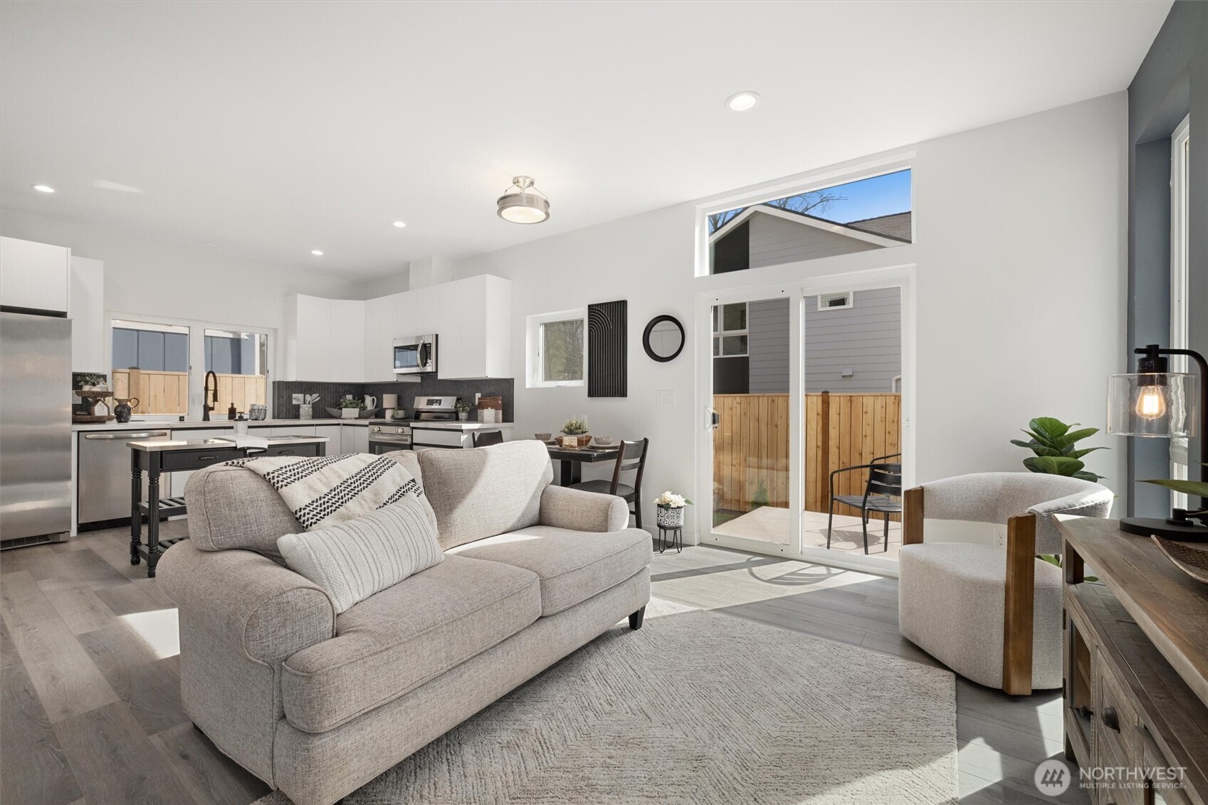 5984 26th Avenue SW Unit: B