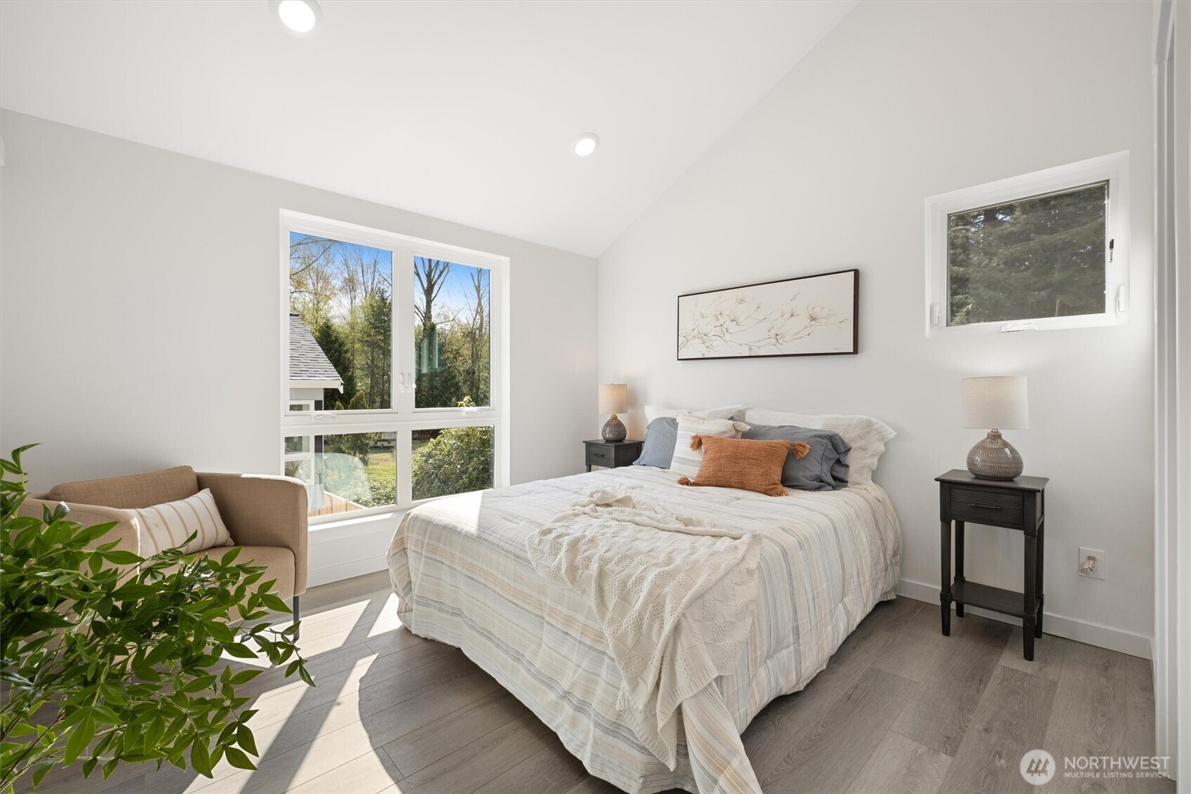 5984 26th Avenue SW Unit: B