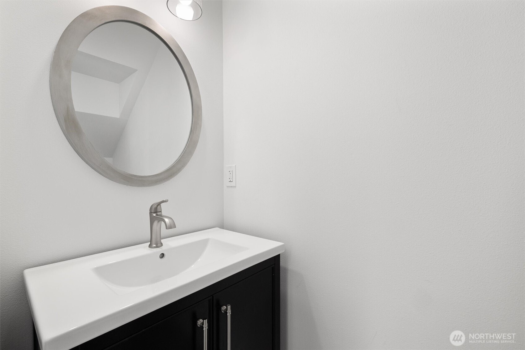 5984 26th Avenue SW Unit: B