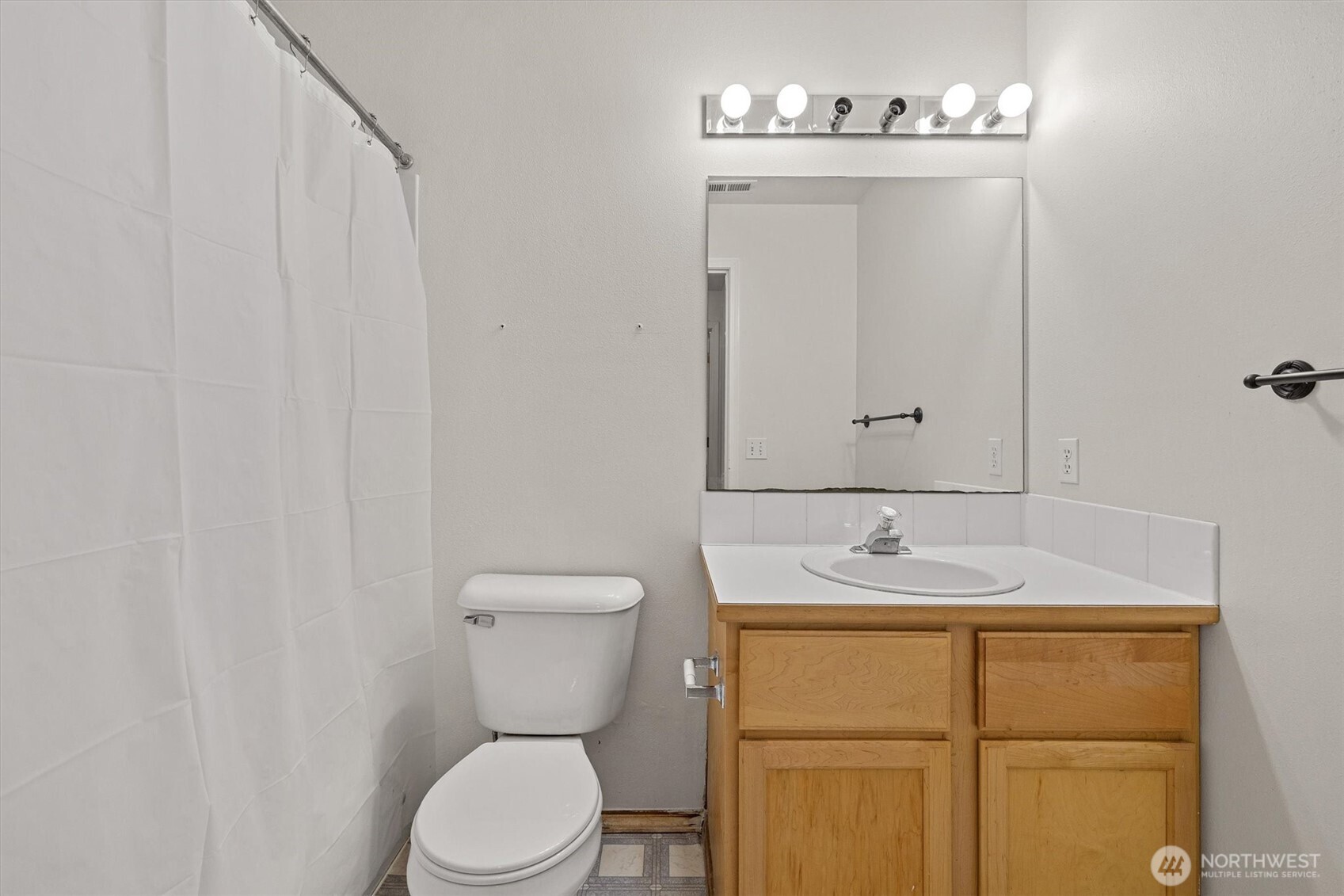 2320 NE 102nd Street