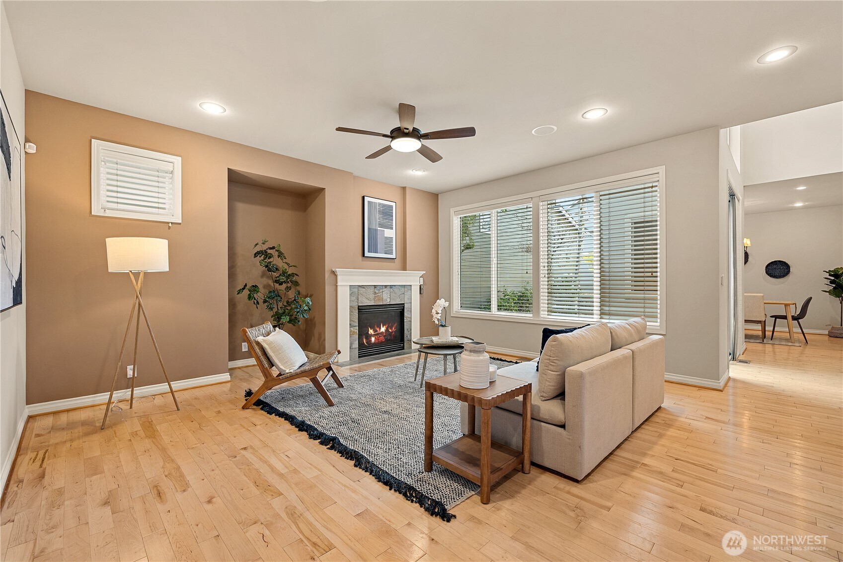 2127 NW Far Country Lane