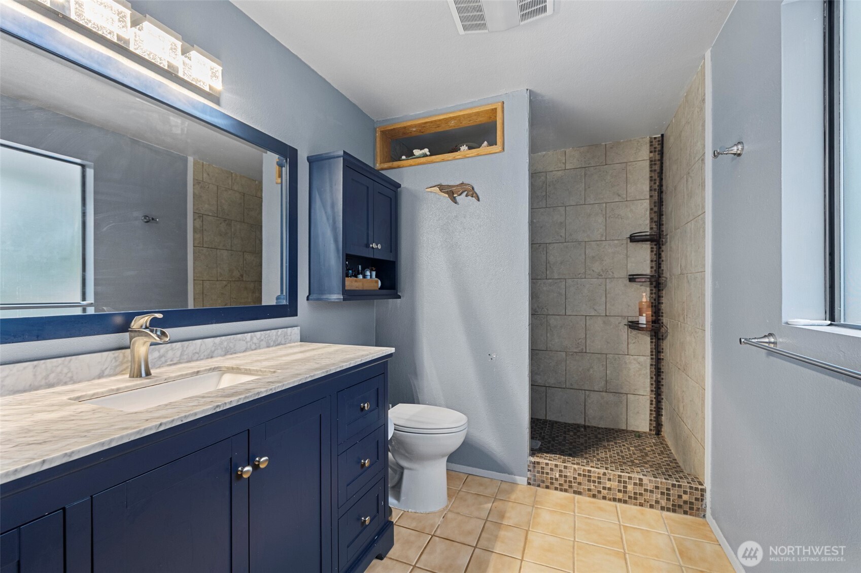 18802 185th Avenue NE