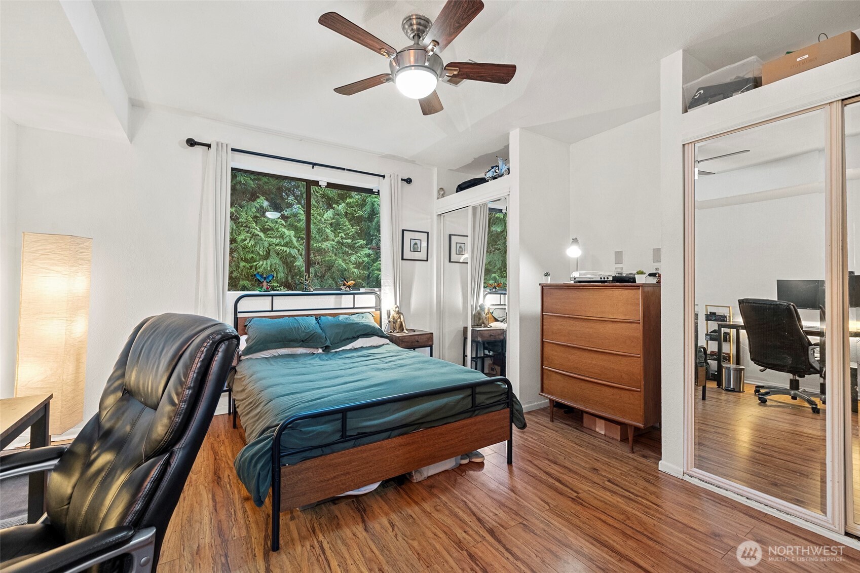 18802 185th Avenue NE