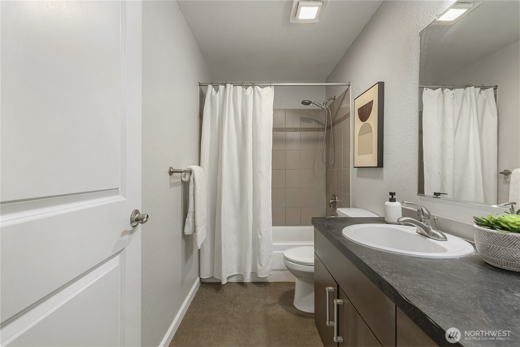 738 Kirkland Circle Unit: E104
