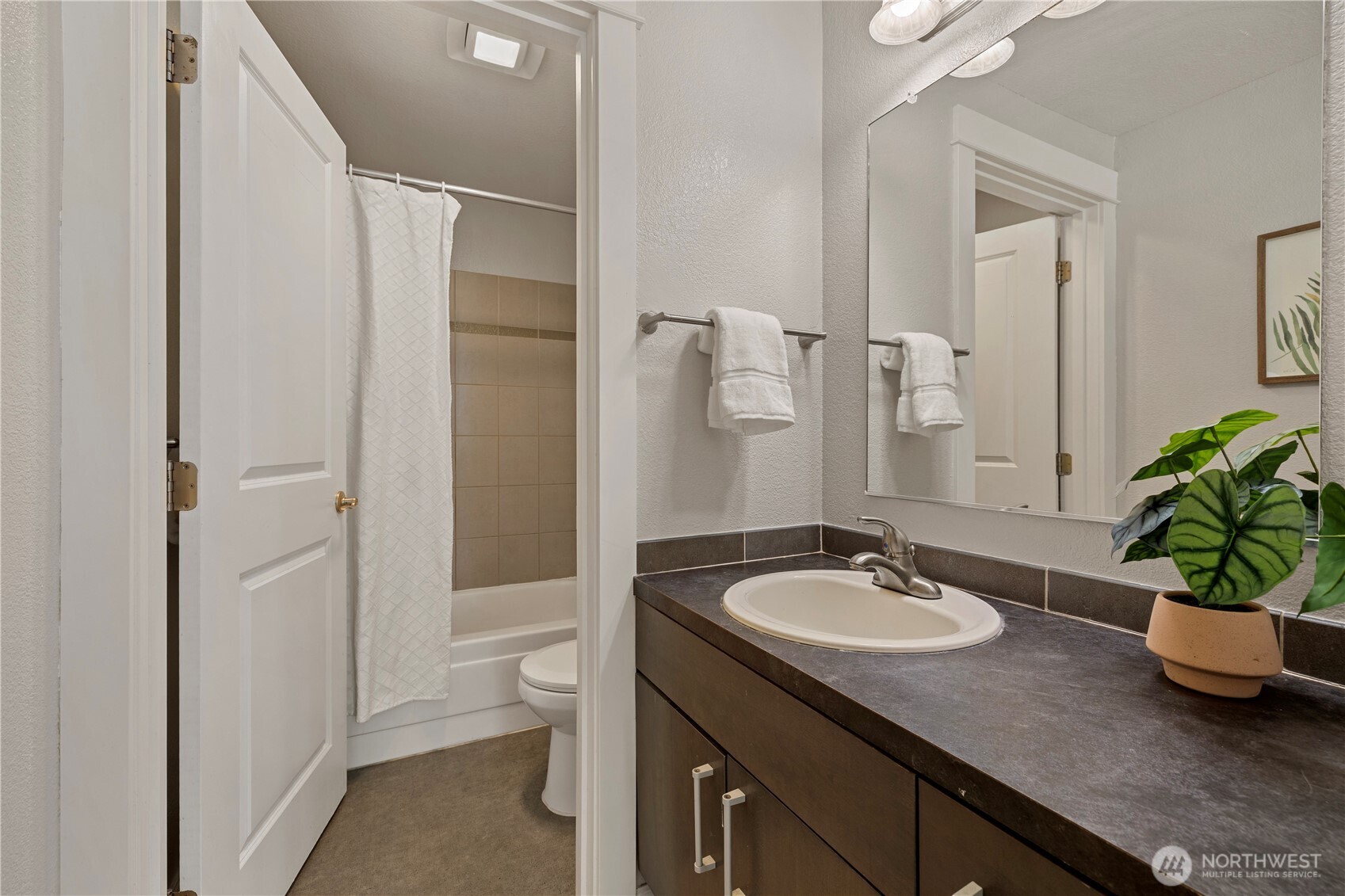 738 Kirkland Circle Unit: E104