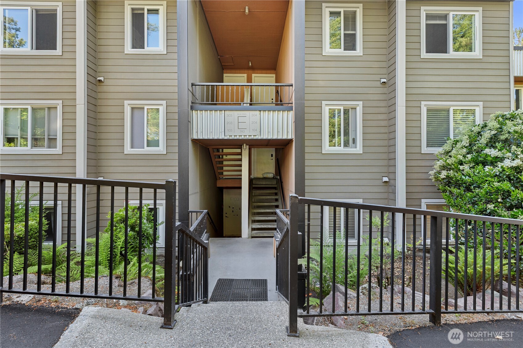 738 Kirkland Circle Unit: E104