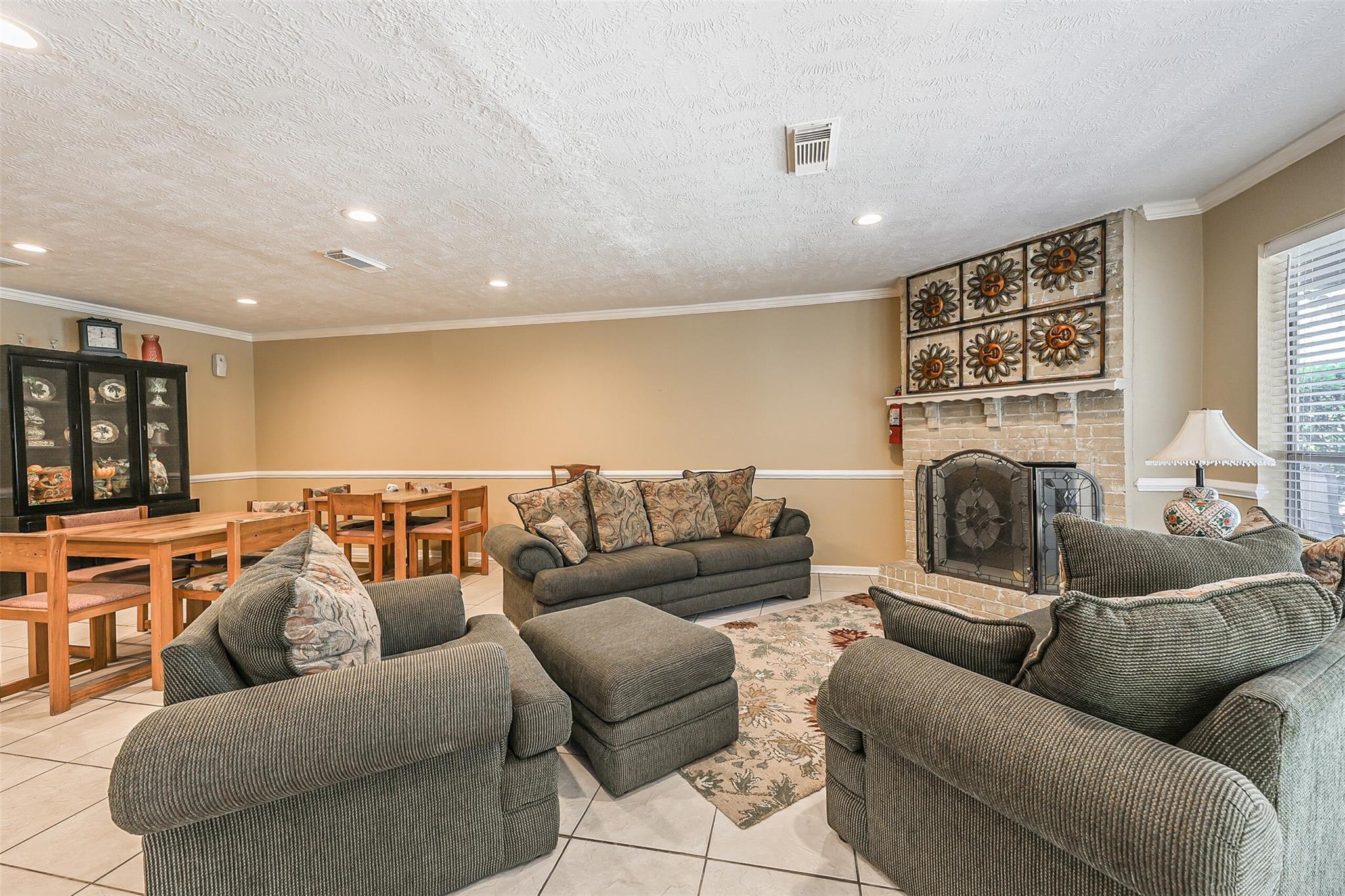 1500 Bay Area Boulevard # 294