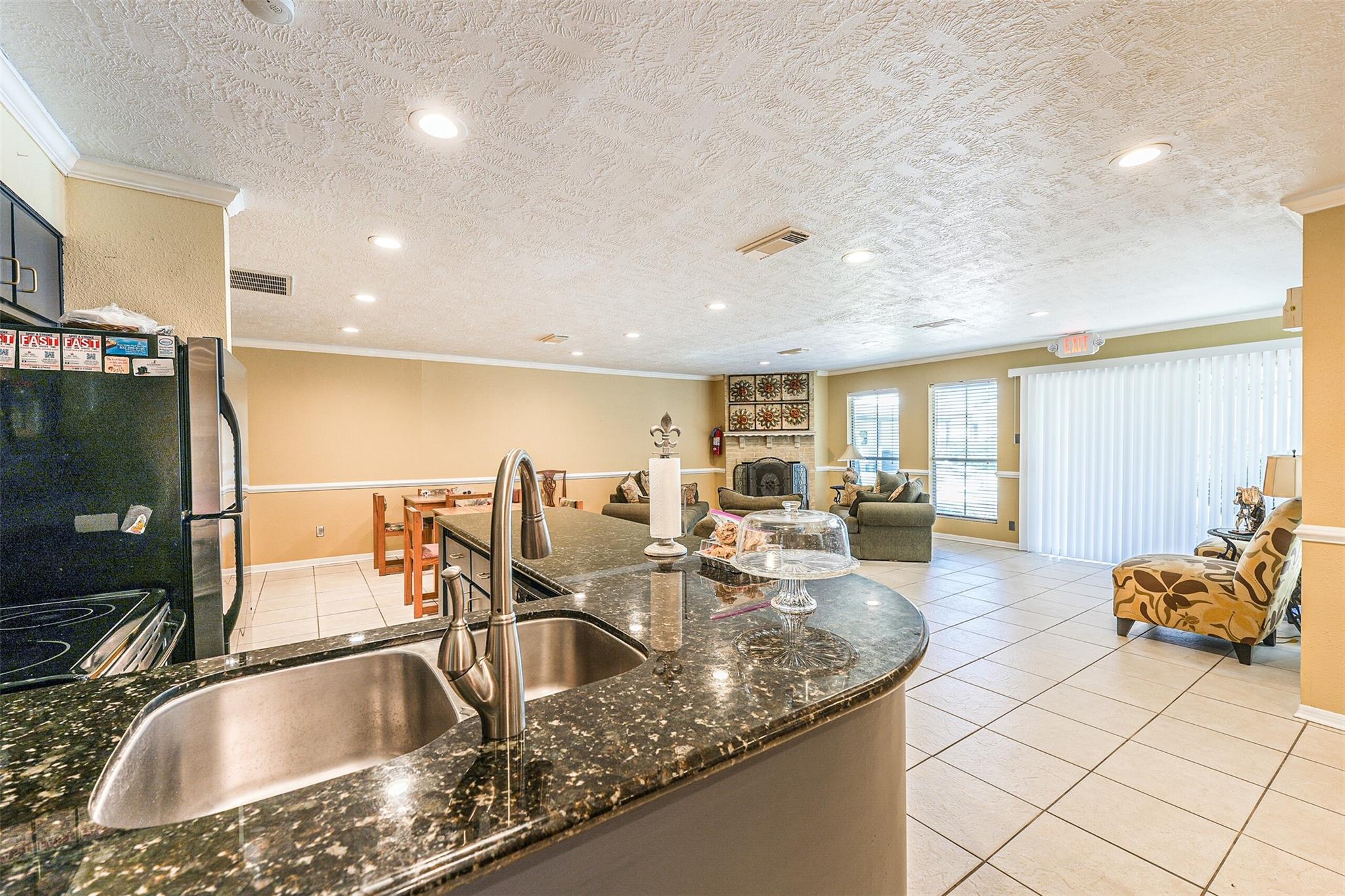 1500 Bay Area Boulevard # 294