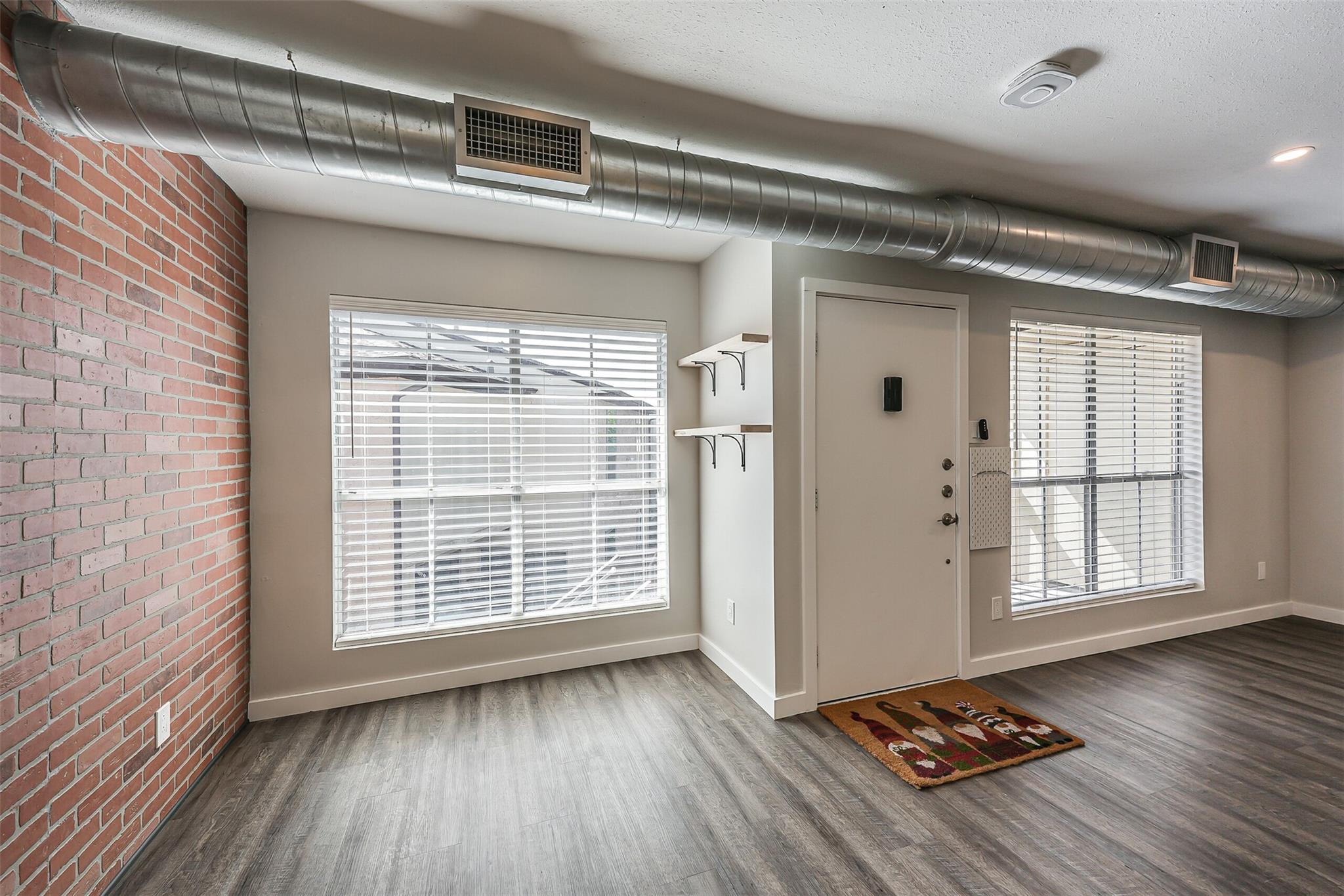 1500 Bay Area Boulevard # 294