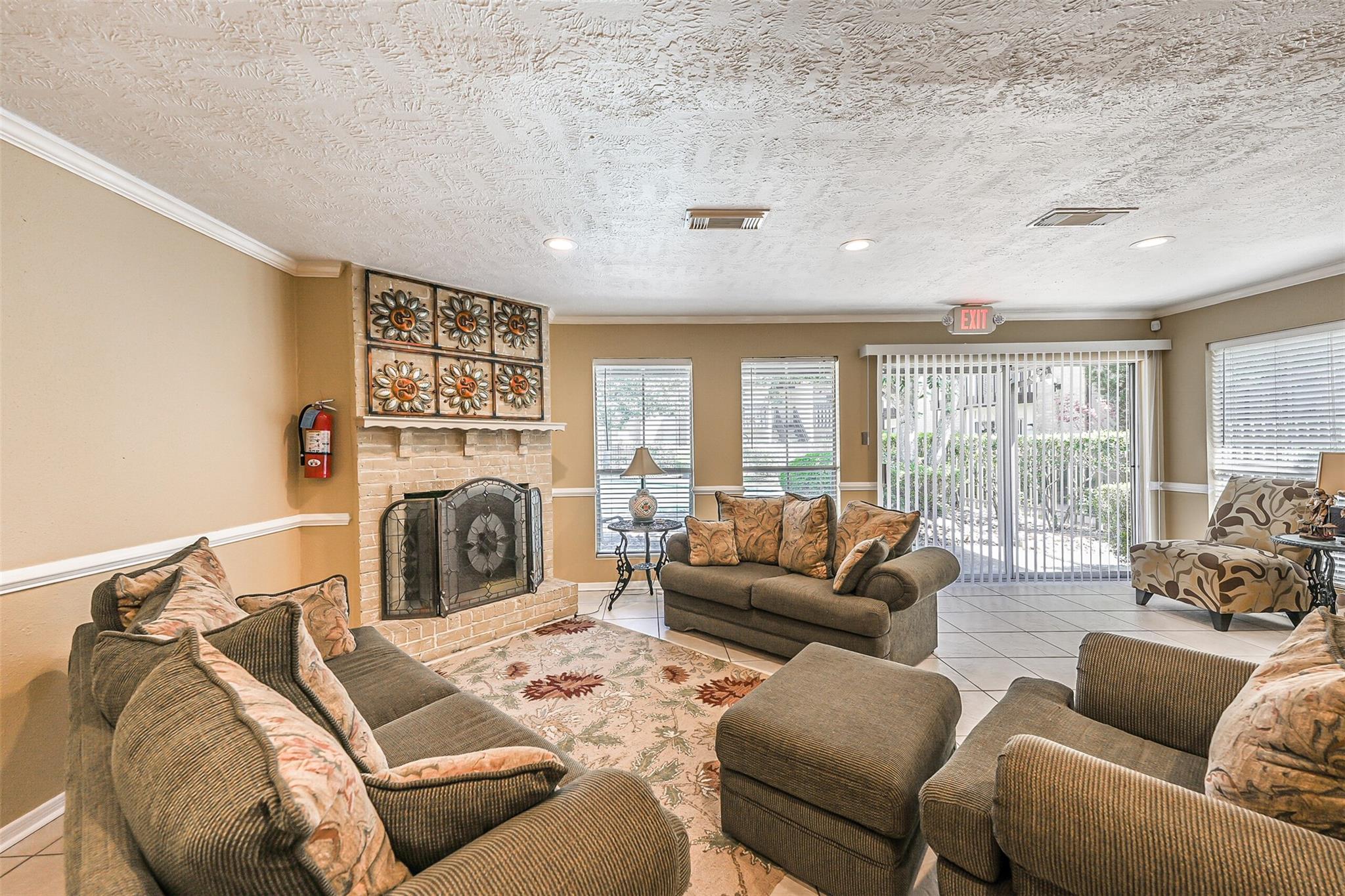 1500 Bay Area Boulevard # 294