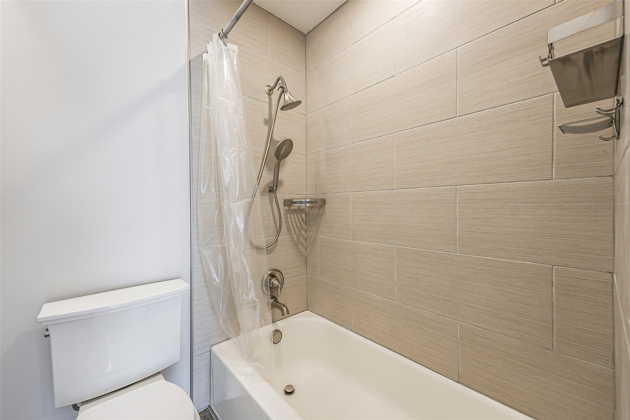 1500 Bay Area Boulevard # 294