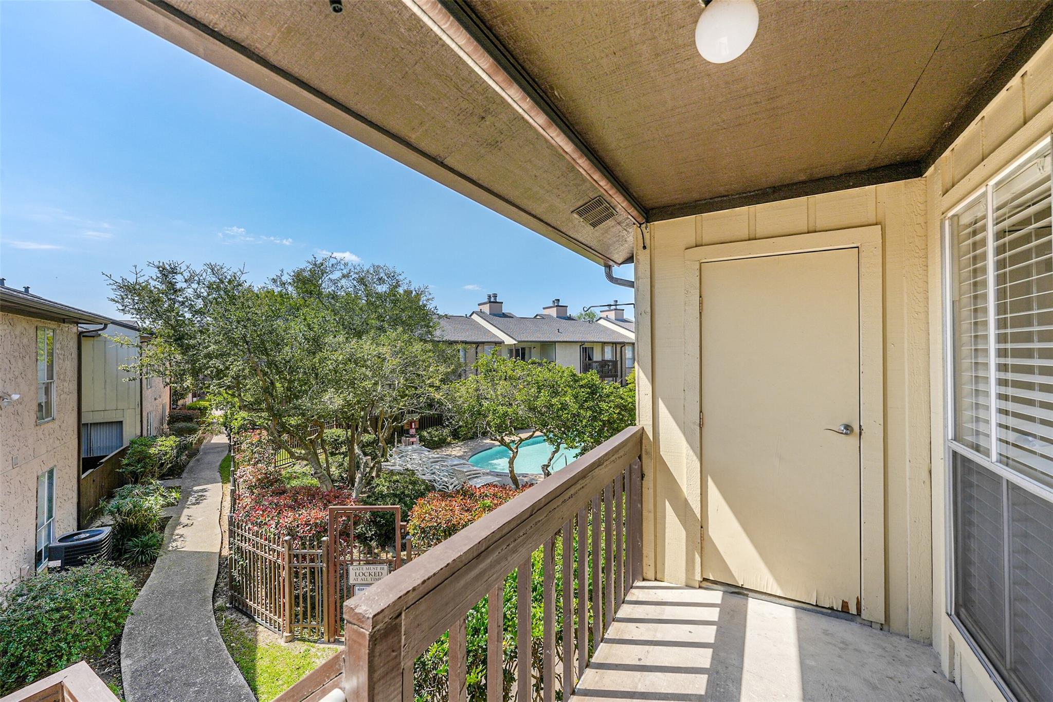 1500 Bay Area Boulevard # 294