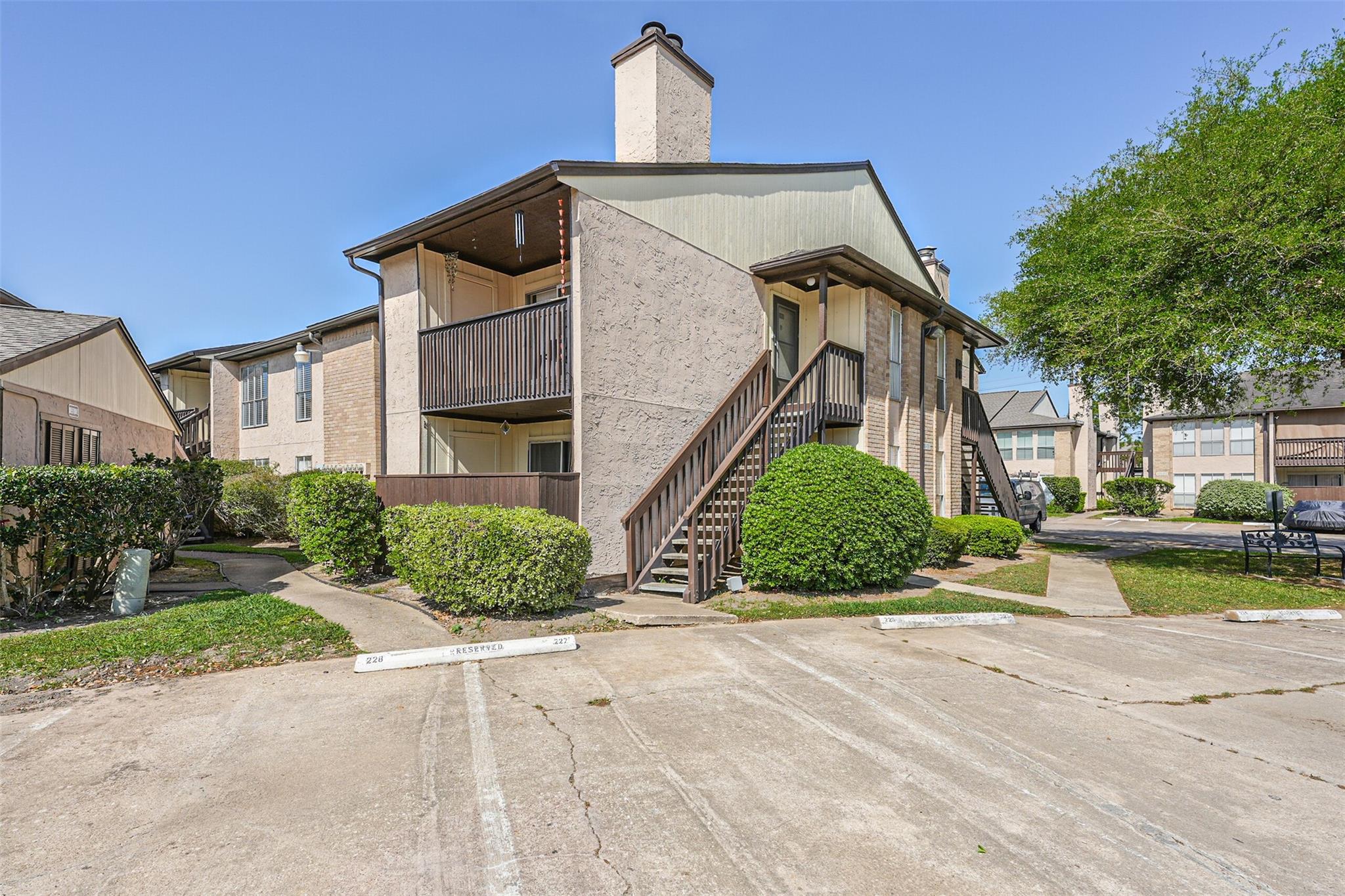 1500 Bay Area Boulevard # 294