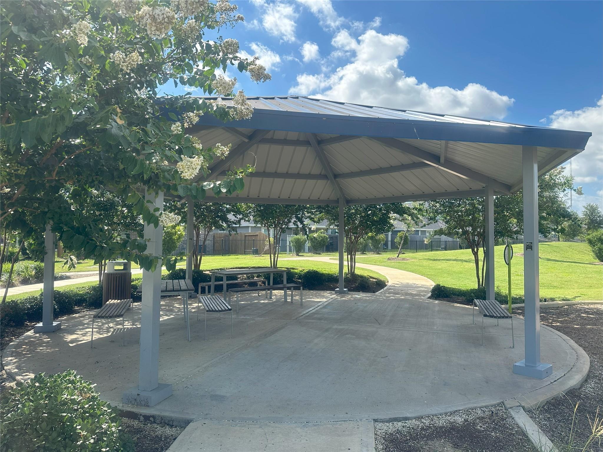 25602 Marisol Lake Drive