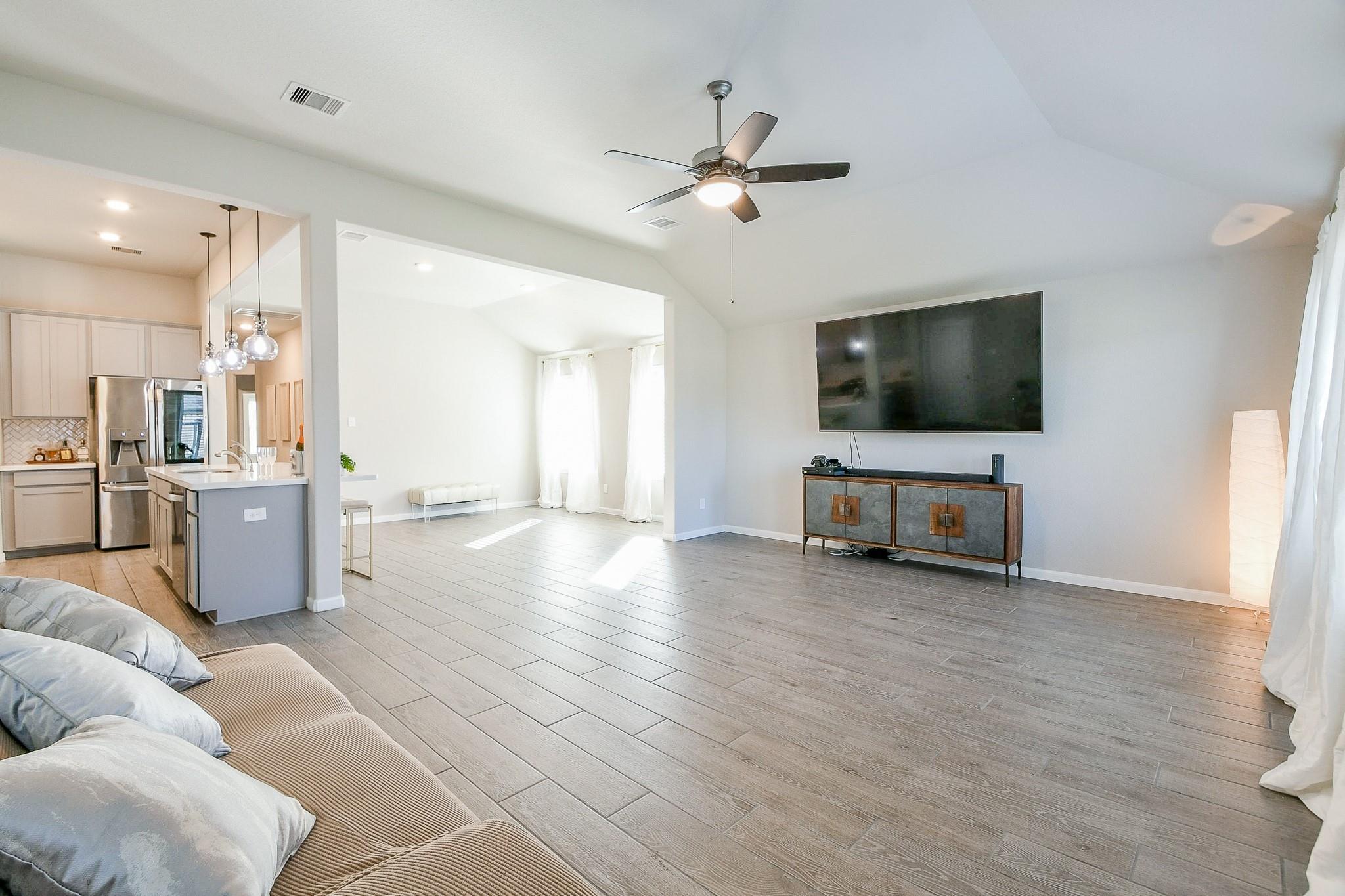 25602 Marisol Lake Drive