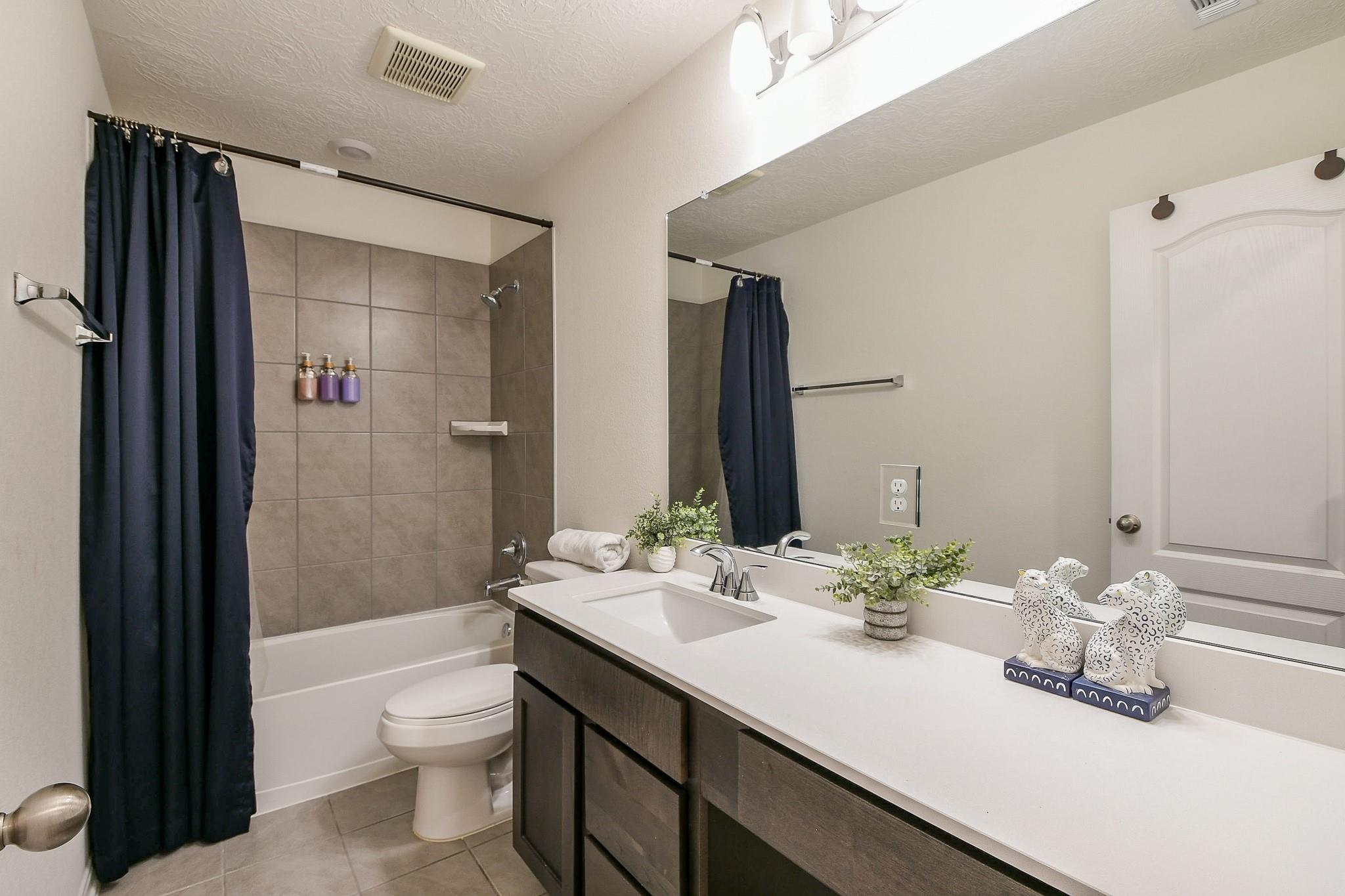 6223 Topaz Pines Trail