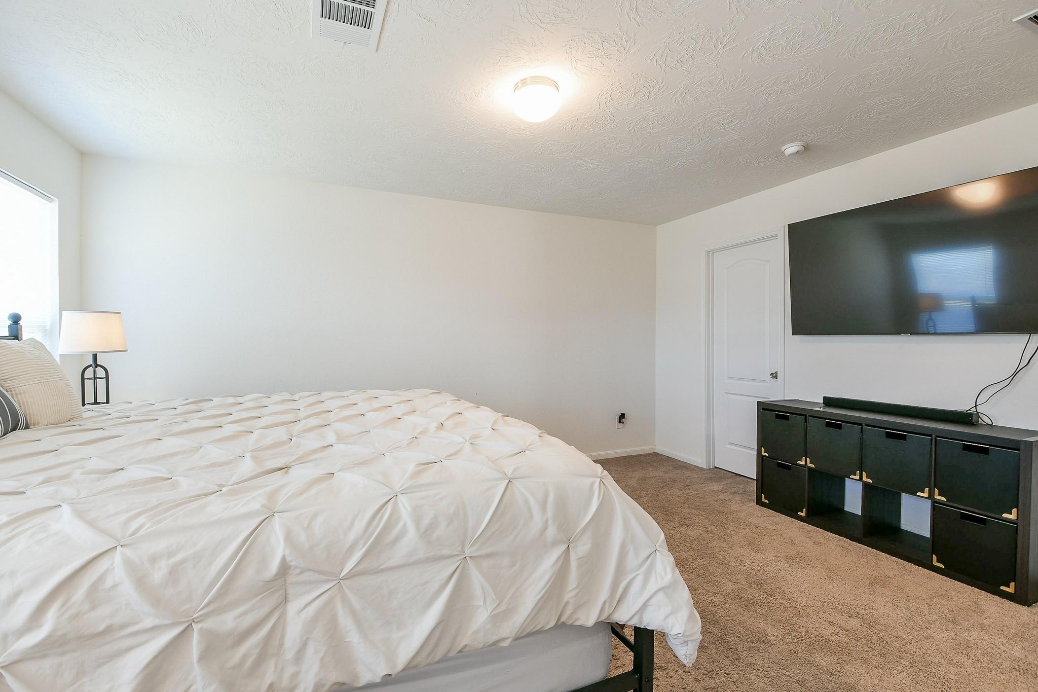 6223 Topaz Pines Trail