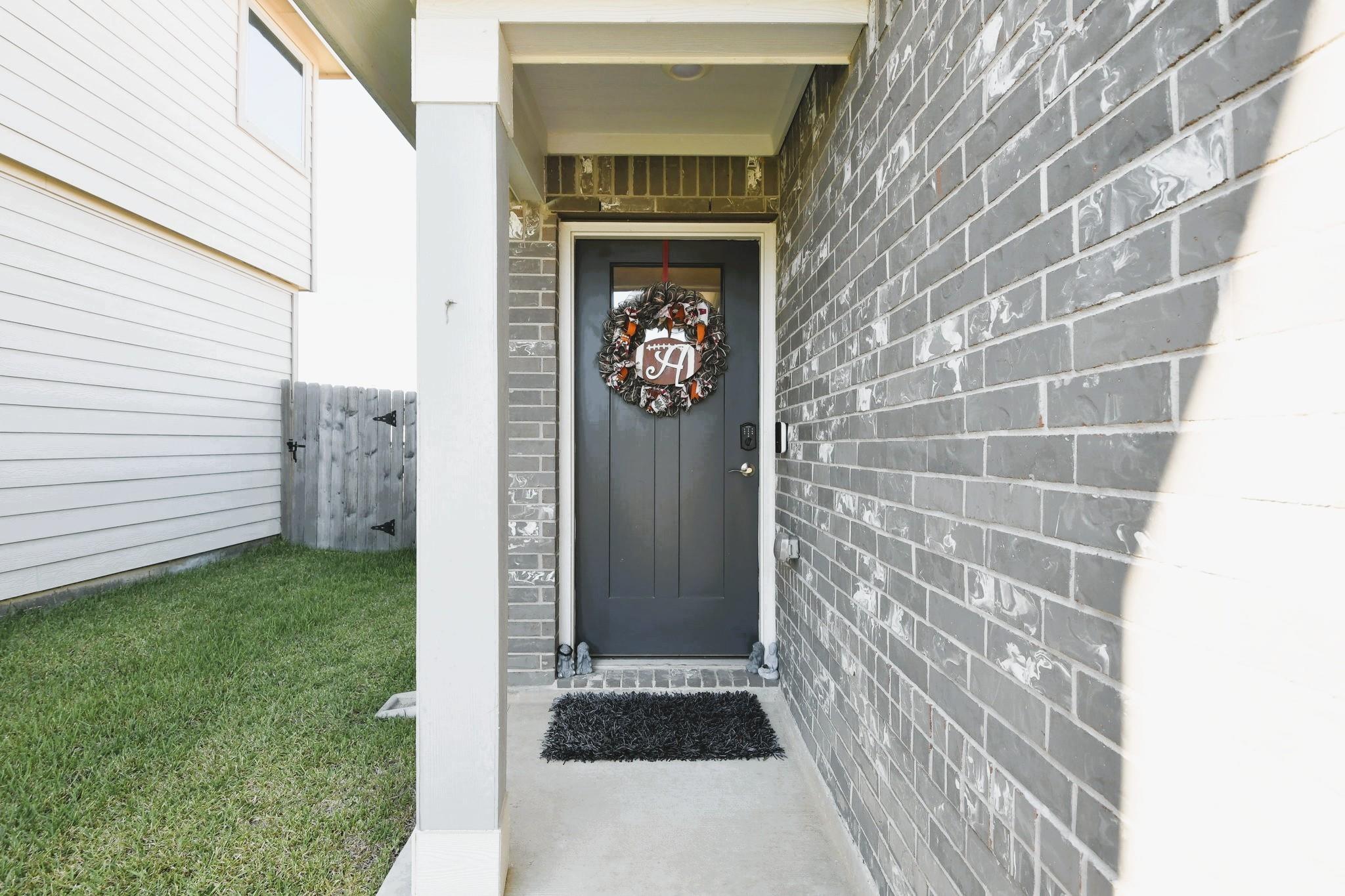 6223 Topaz Pines Trail