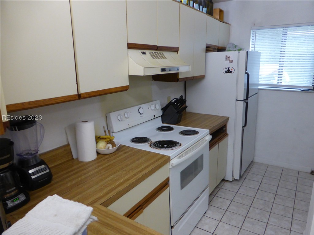 96 Mathews Drive 179