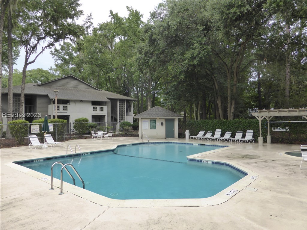 30 Mathews Drive 605