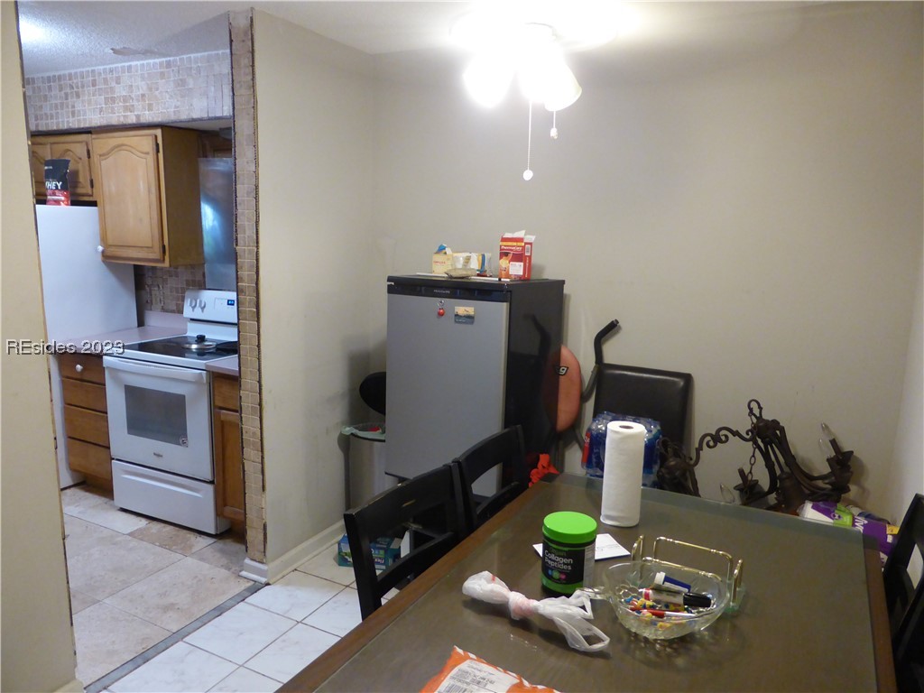 30 Mathews Drive 605