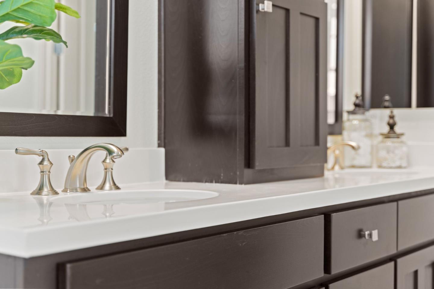 1307 Cordilleras AVE