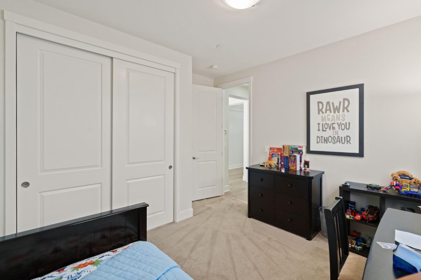 1307 Cordilleras AVE