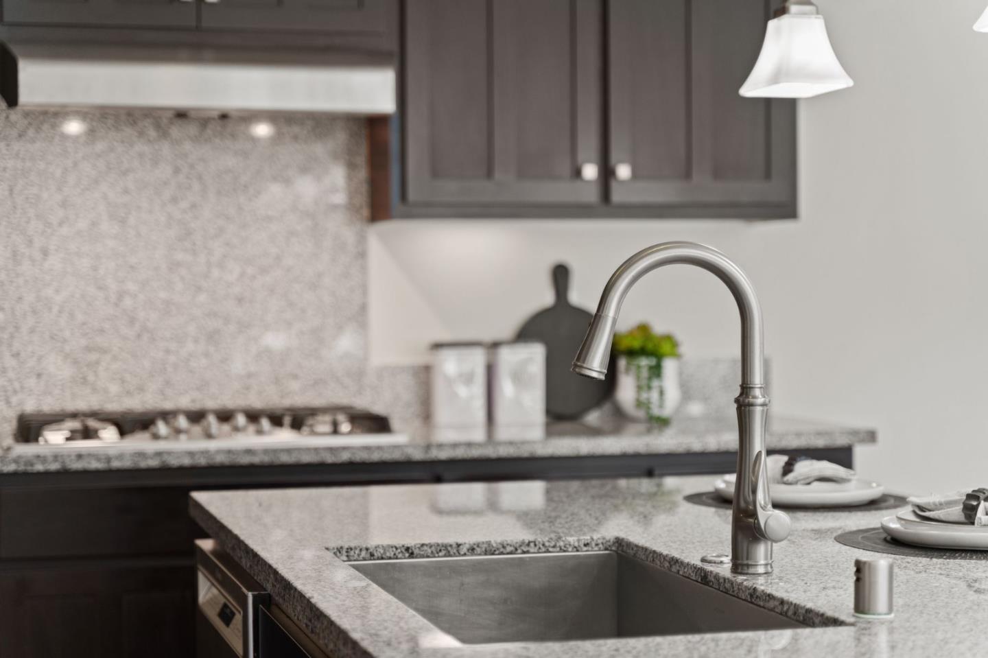 1307 Cordilleras AVE