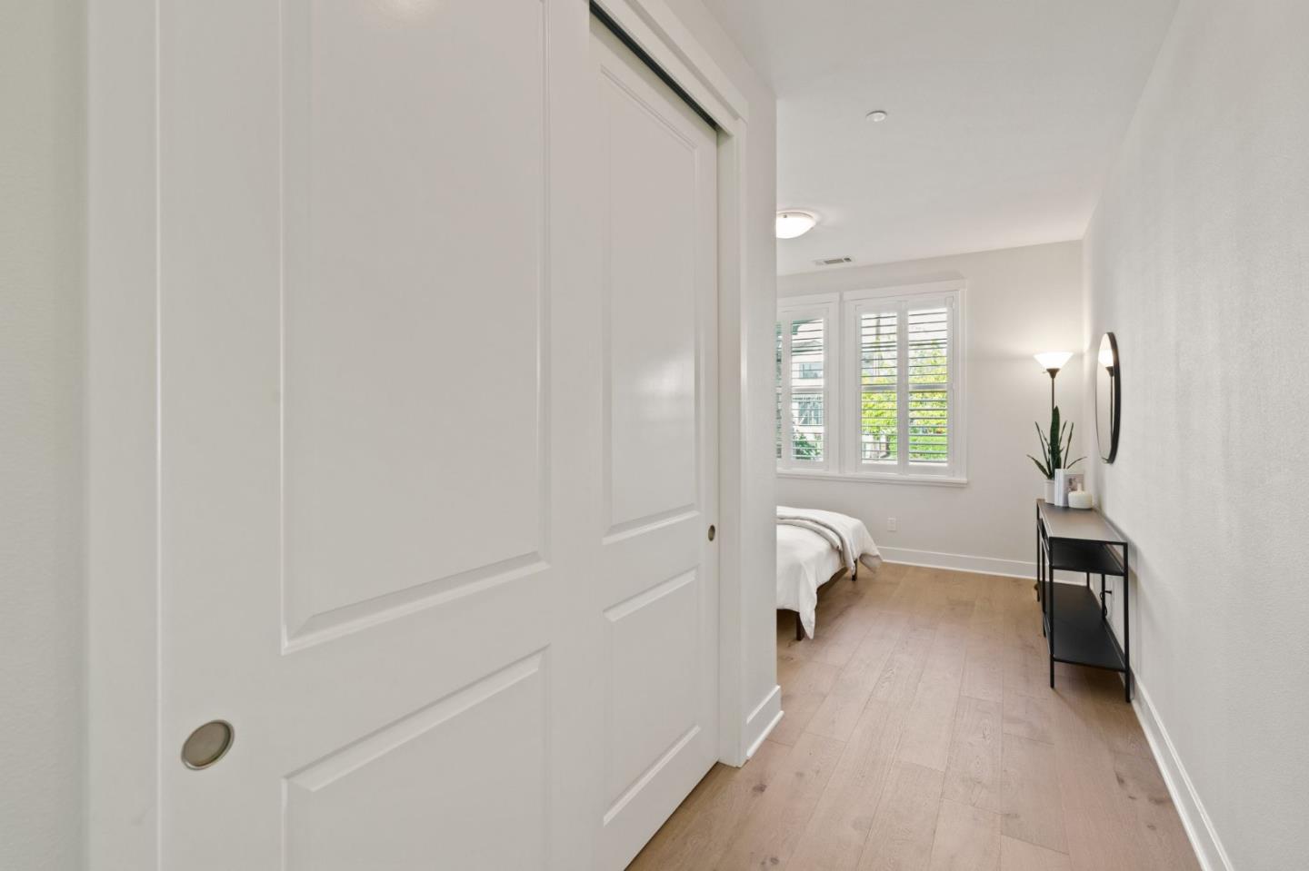 1307 Cordilleras AVE