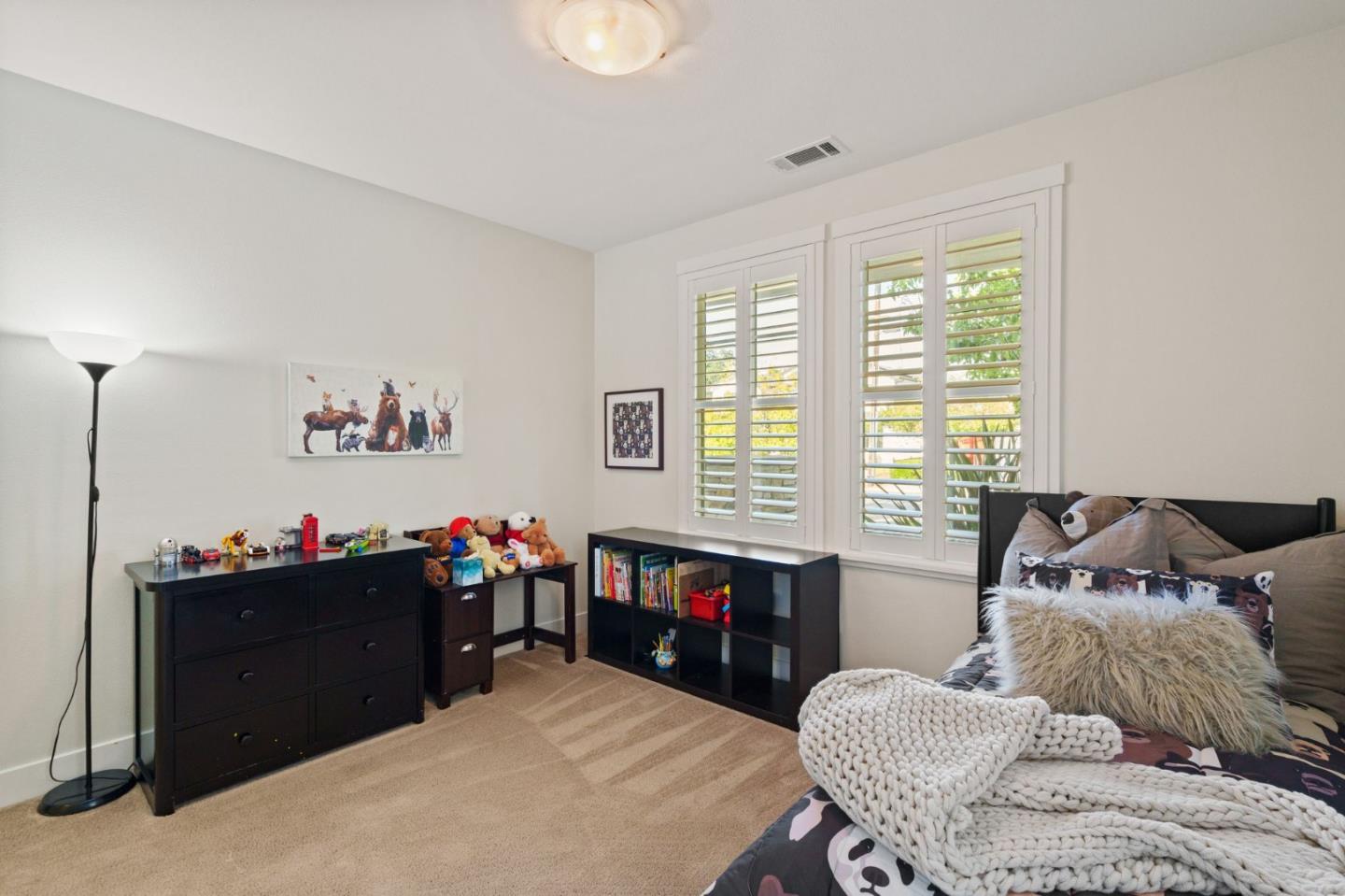 1307 Cordilleras AVE