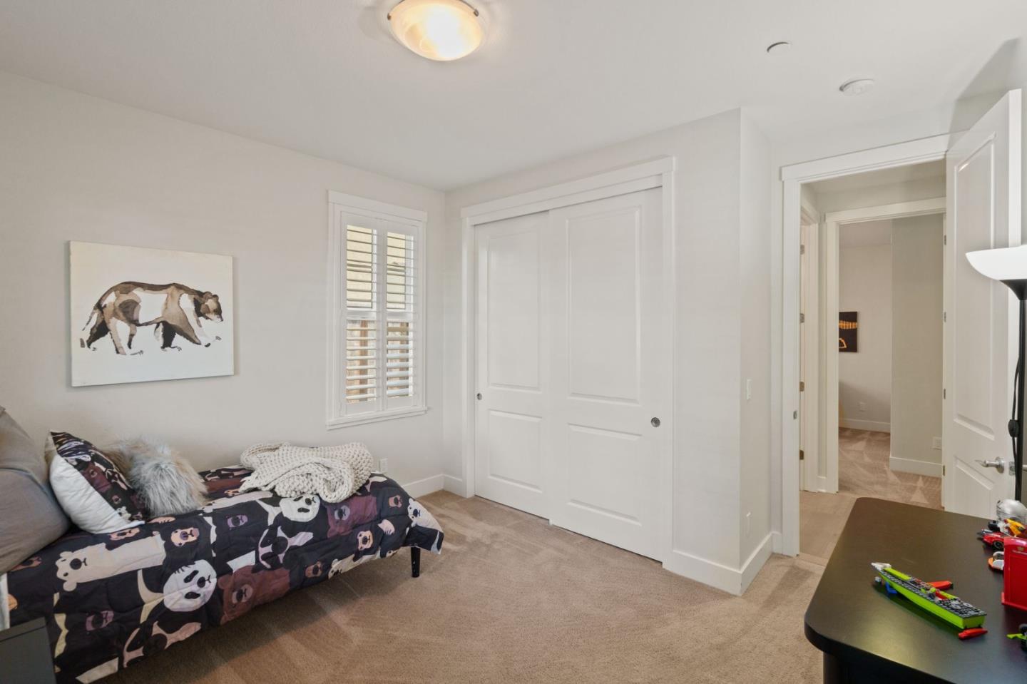 1307 Cordilleras AVE