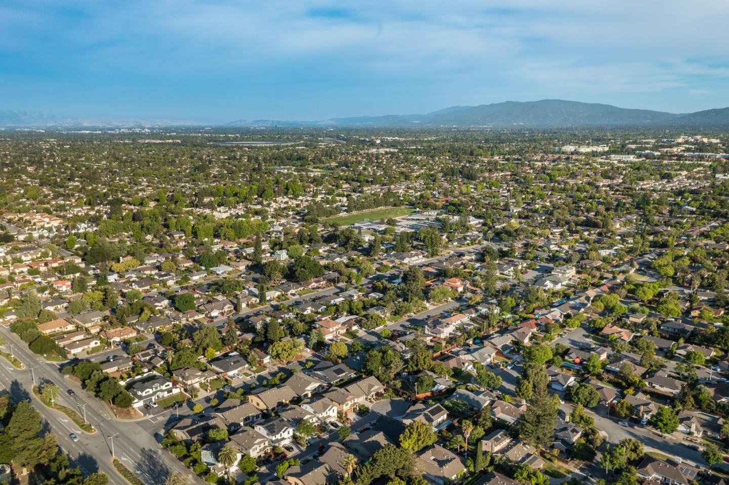 1307 Cordilleras AVE