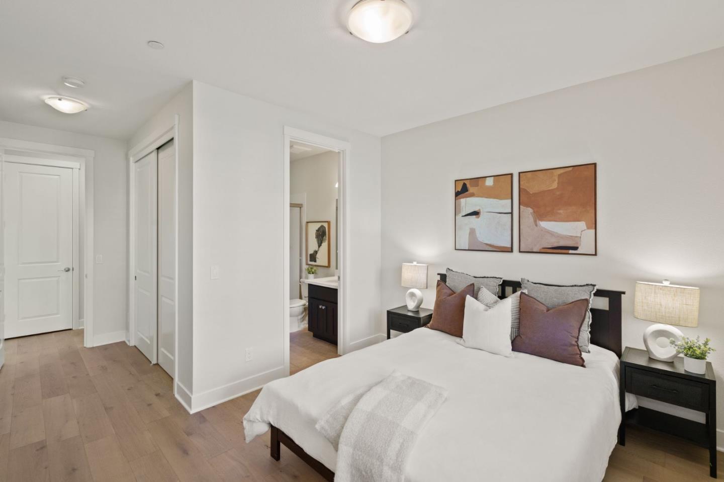 1307 Cordilleras AVE