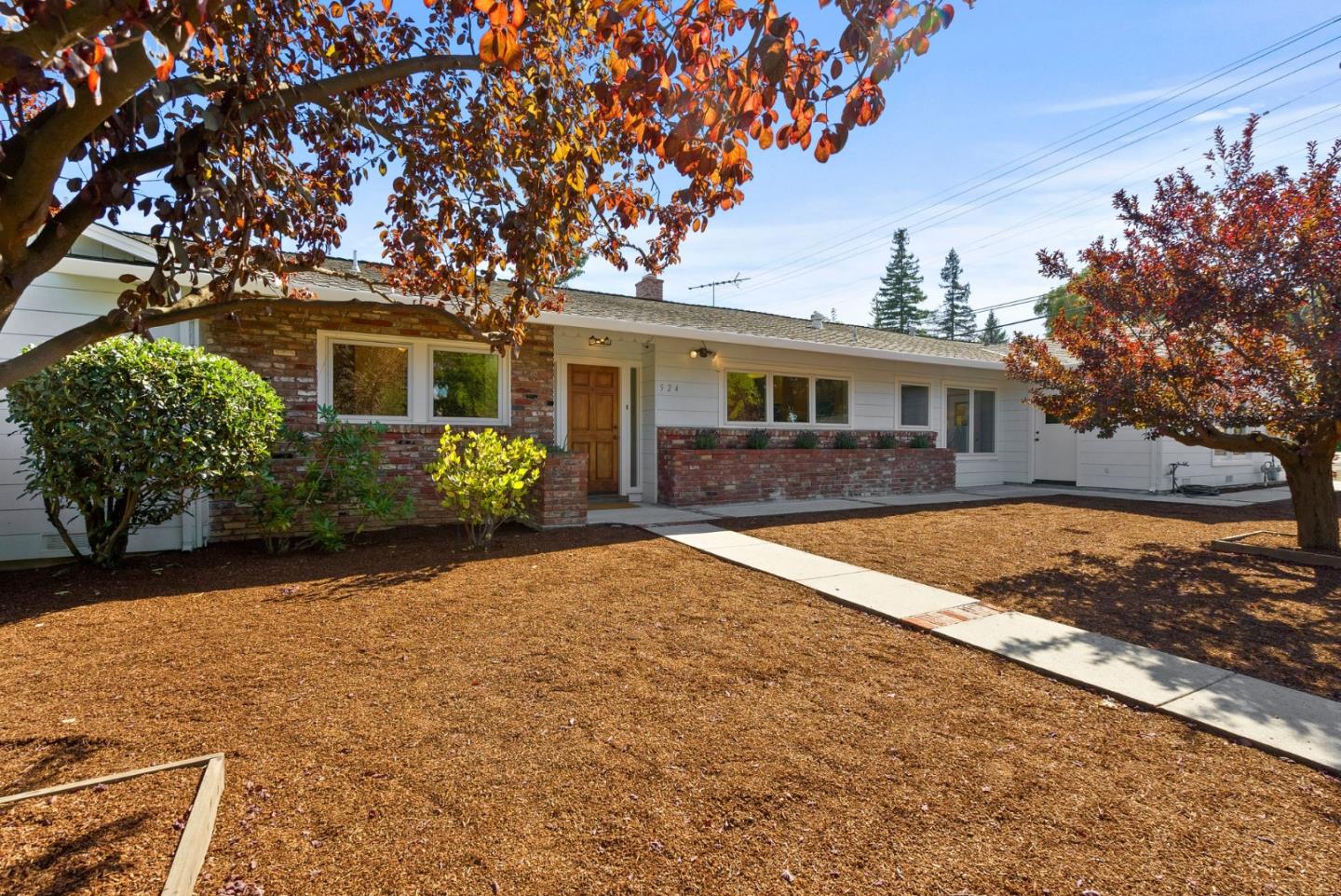 524 Harrington AVE