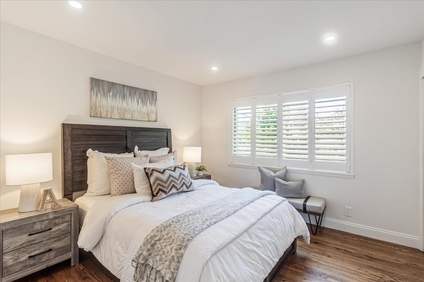 991 Pleasant Hill RD