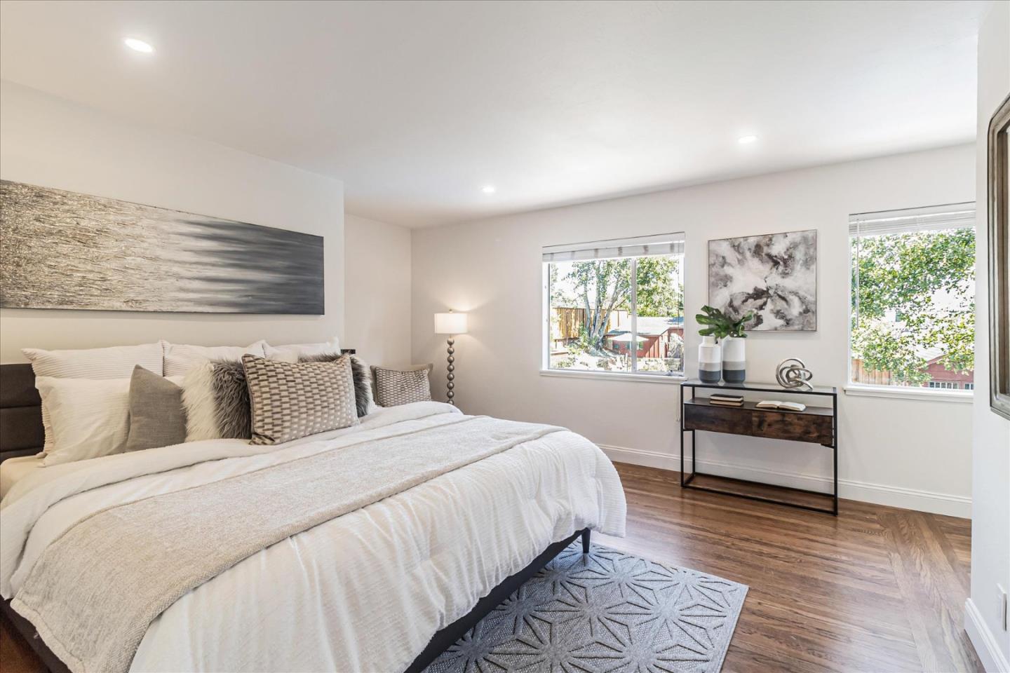 991 Pleasant Hill RD