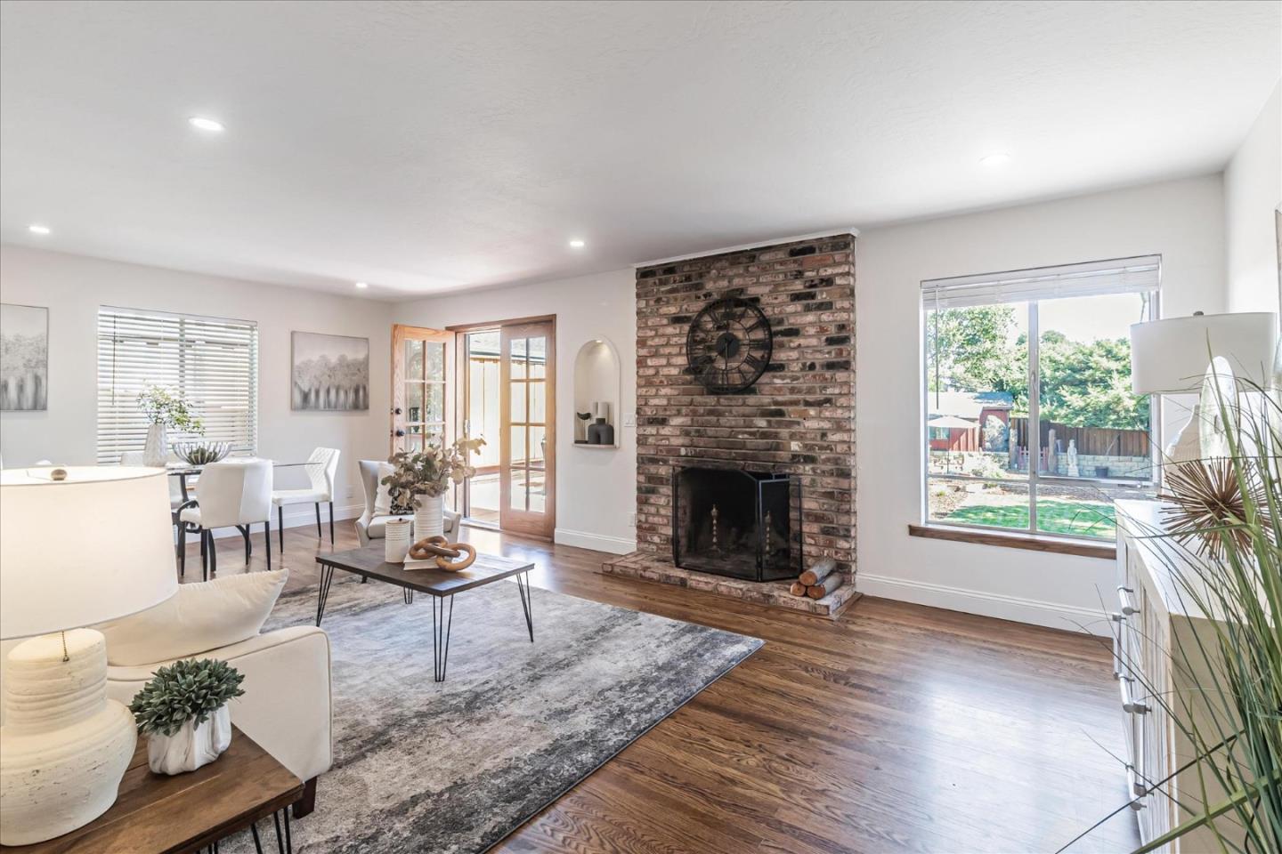 991 Pleasant Hill RD