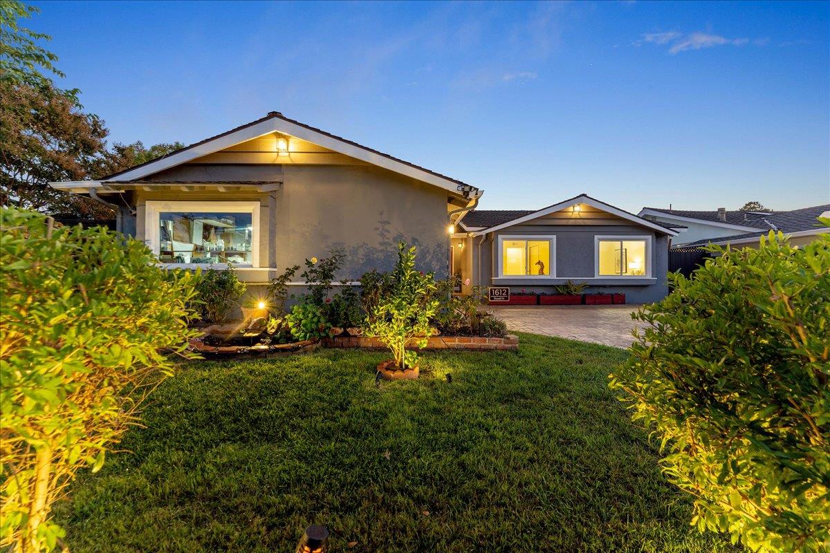 1612 Duvall DR