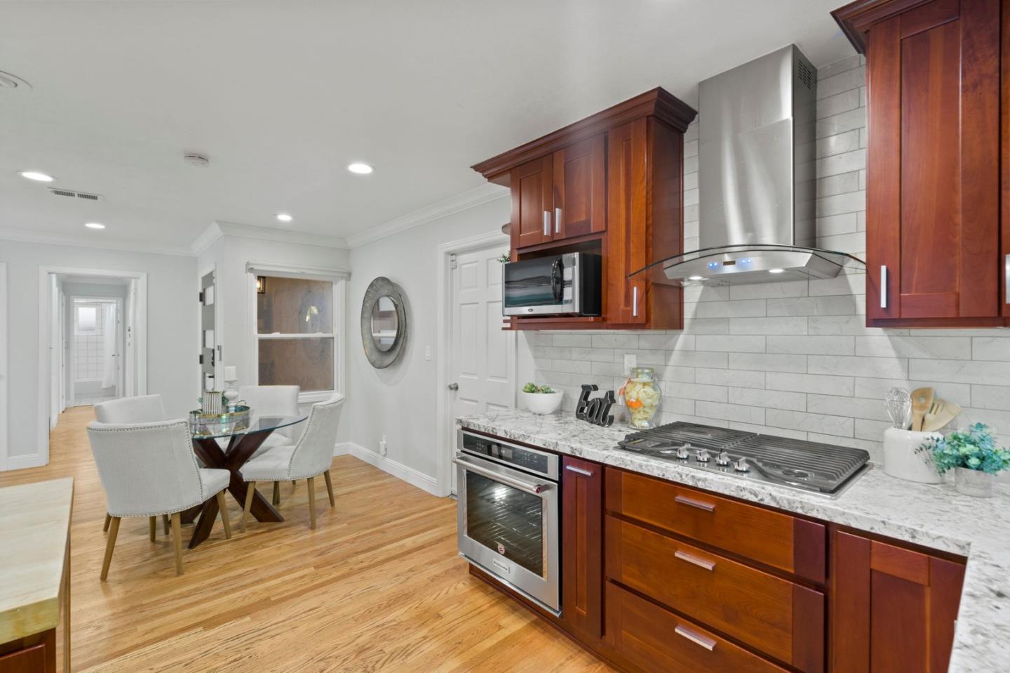 1612 Duvall DR