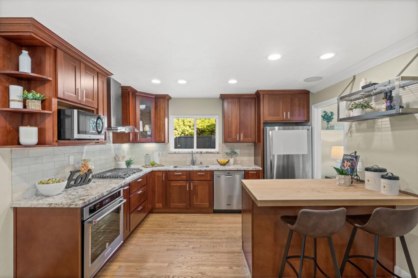 1612 Duvall DR