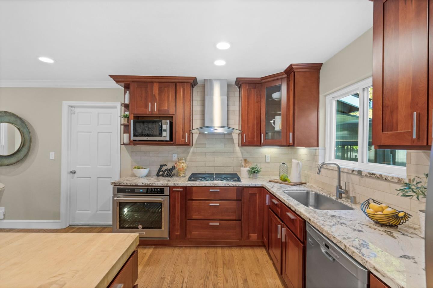 1612 Duvall DR