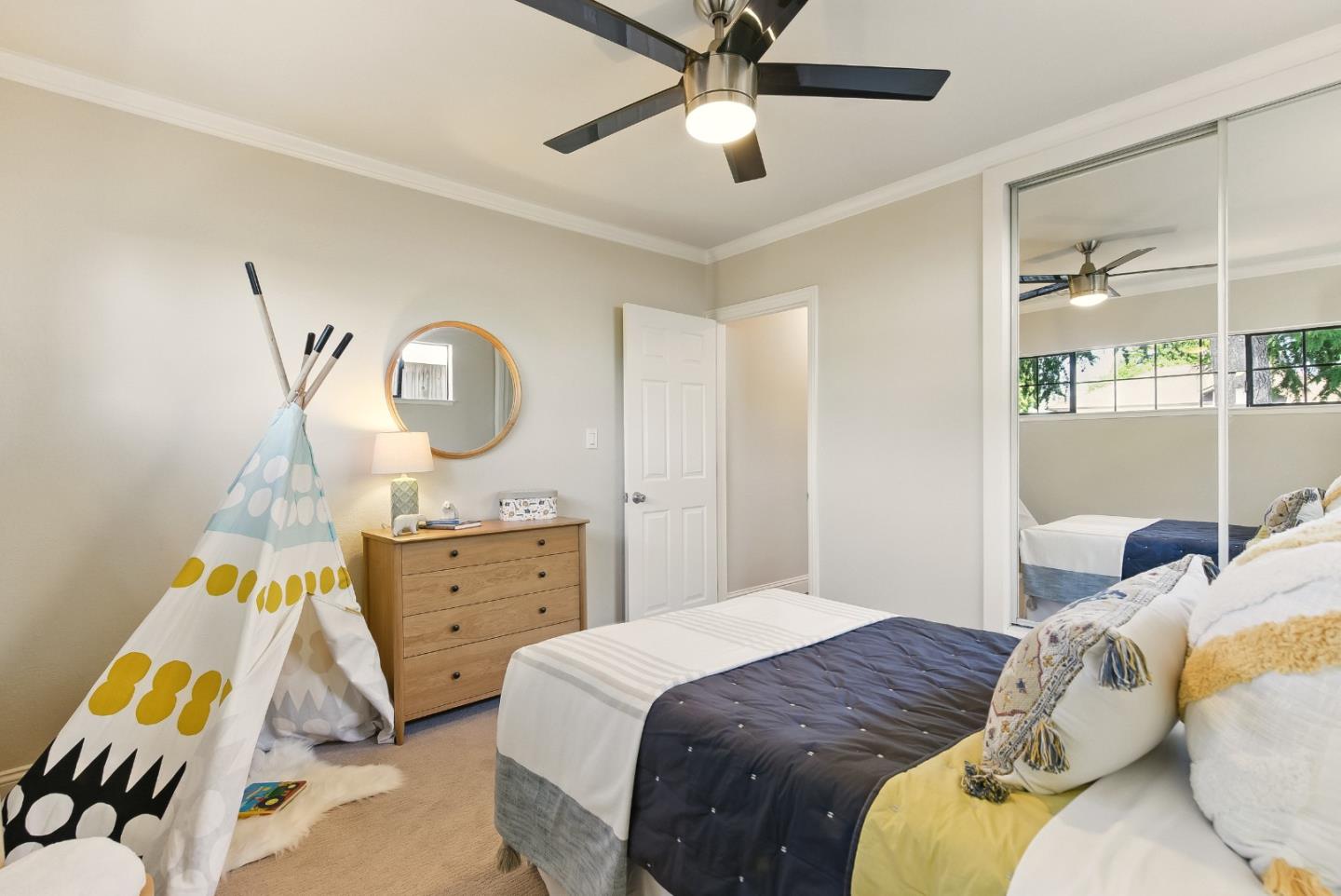 3406 Alameda De Las Pulgas