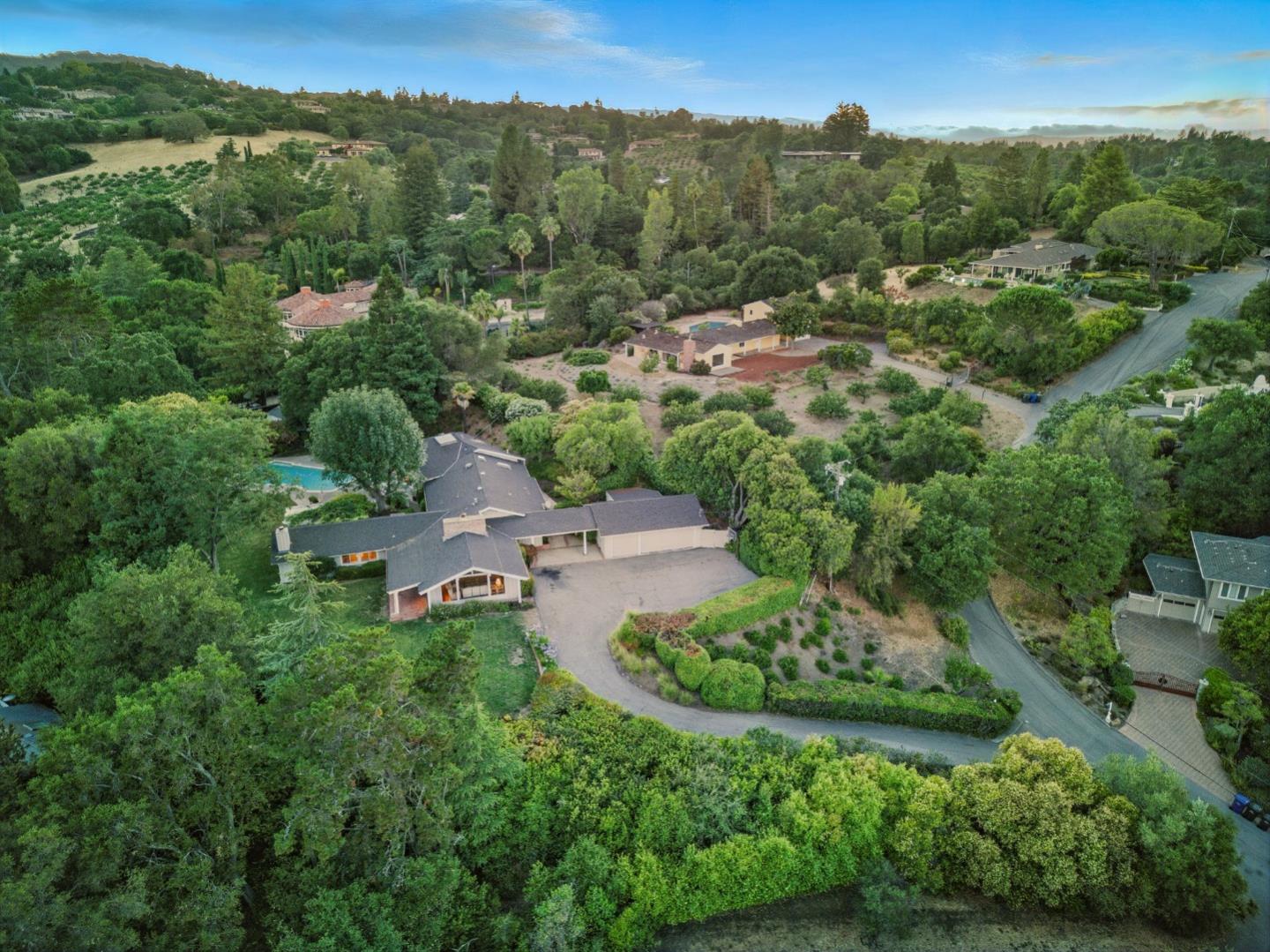 25850 Vinedo Lane