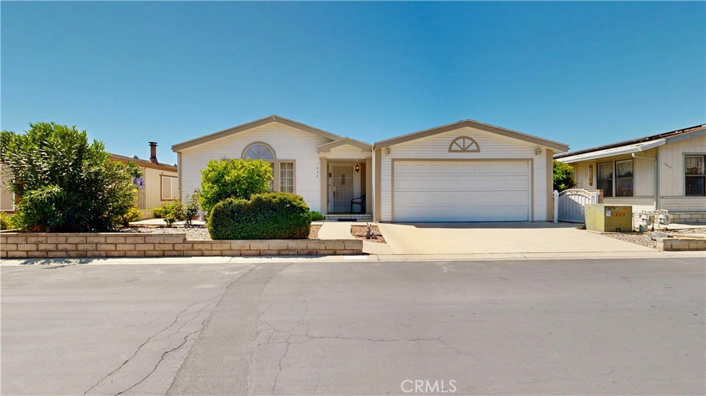 1457 Martinique Drive
