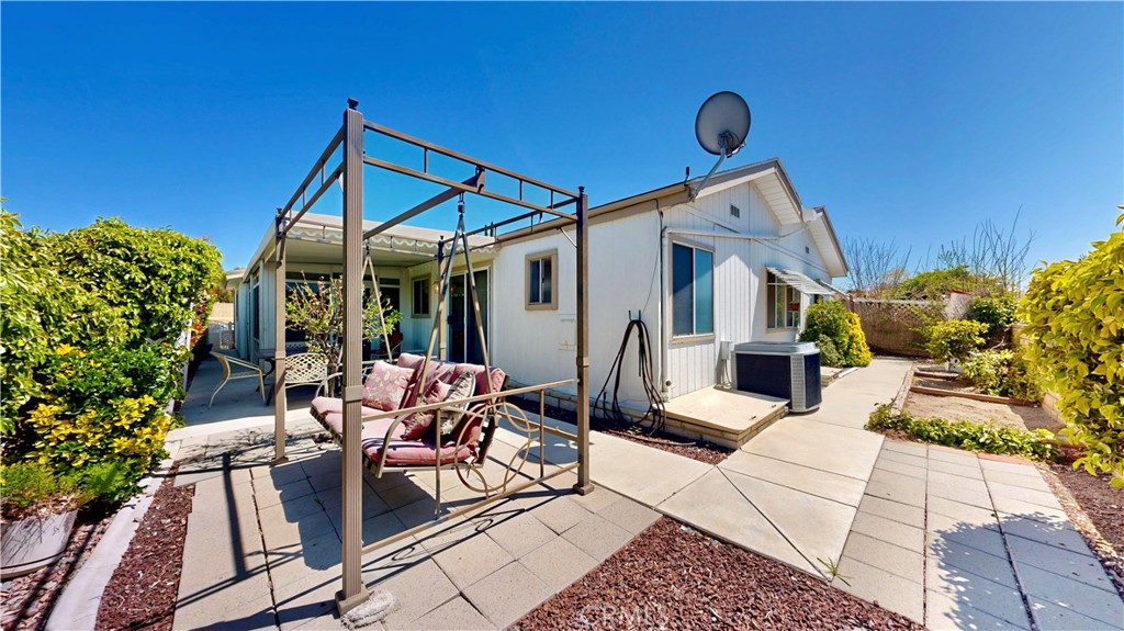 1457 Martinique Drive