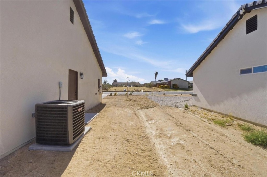 16135 Tawney Ridge Lane