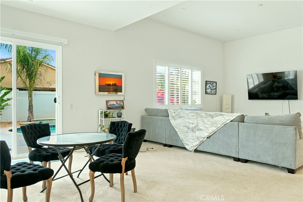 27659 Coral